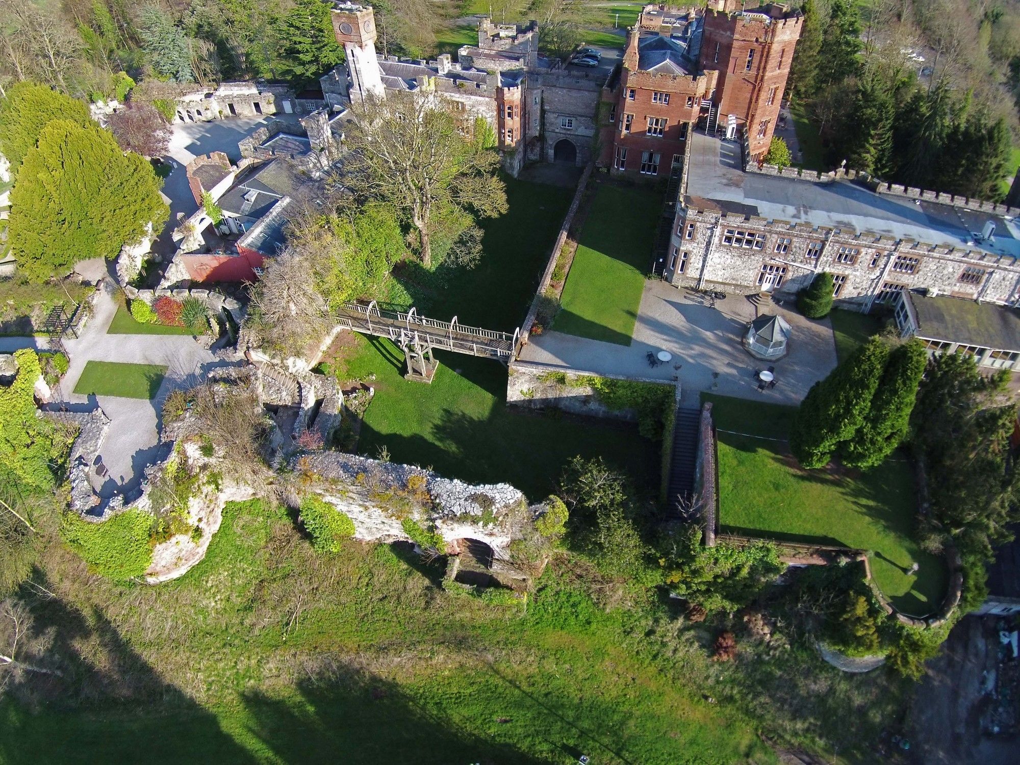 Ruthin Castle Hotel And Spa Экстерьер фото