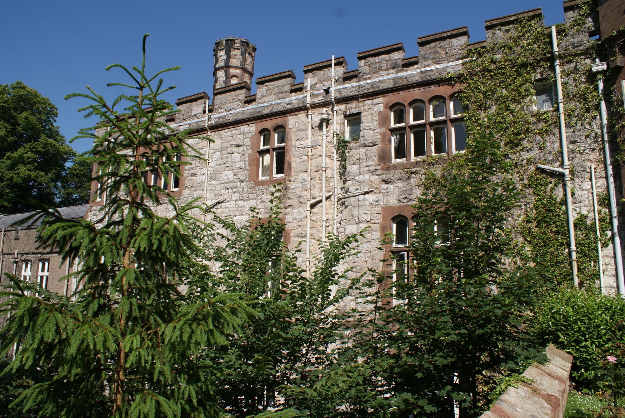 Ruthin Castle Hotel And Spa Экстерьер фото